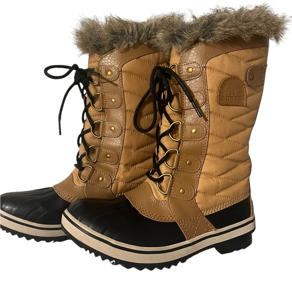 Sorel Tan and Black Winter Boots Size 6 - Picture 5 of 8
